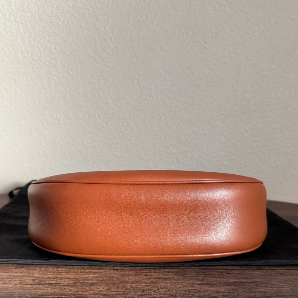 NEW CELINE Medium Ava Calfskin Leather Triomphe Shoulder Bag - Picture 8 of 9